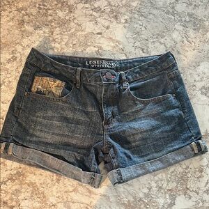 Legendary Whitetails Women's Blue Denim Shorts